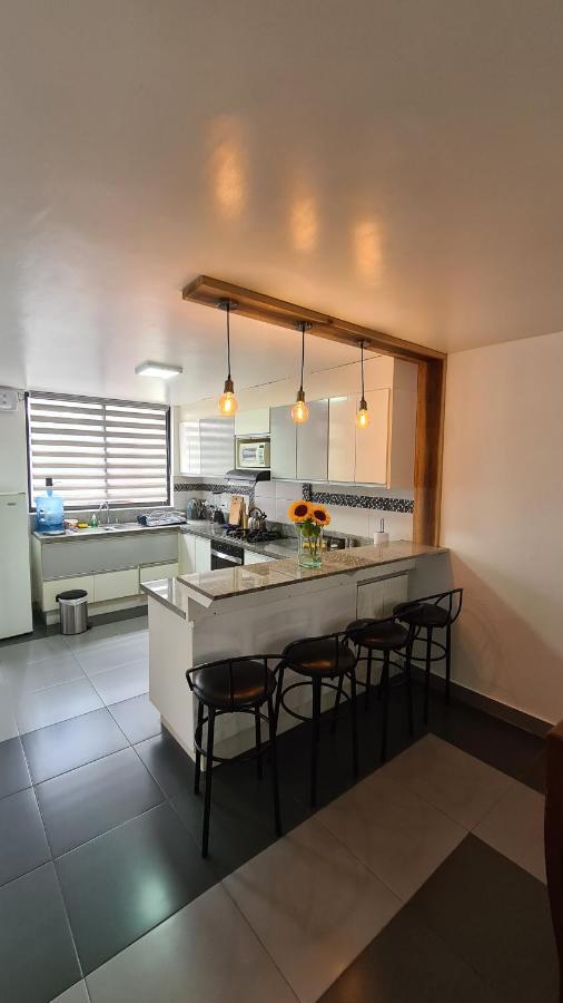 Elegante Apartamento Con Vistas Al Volcan Tungurahua Baños Extérieur photo